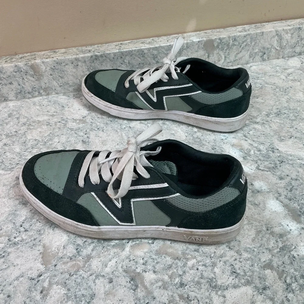 Vans Lowland ComfyCush New Varsity Green Gables 6.5M 8W Green Suede Sneakers